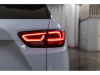 **ONE OWNER - ACCIDENT FREE** 52,904 KM This 2023 Chevrolet Blazer AWD True North is powered by a 3.... (image 8)