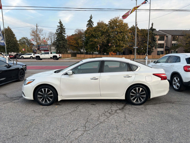 2016 Nissan Altima 4dr Sdn I4 CVT 2.5 S in Cars & Trucks in City of Toronto - Image 2