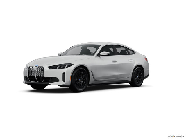 2025 BMW i4 xDrive40 Gran Coupe in Cars & Trucks in Vancouver - Image 3
