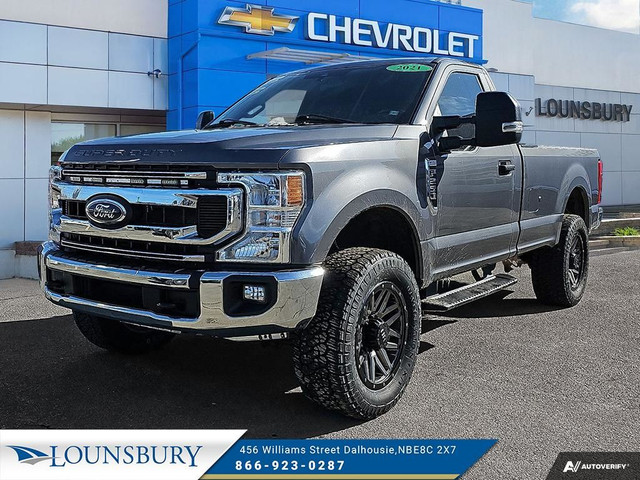 2021 Ford Super Duty F-250 SRW XLT in Cars & Trucks in Bathurst