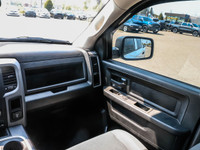 Diamond Black Crystal Pearlcoat 2022 Ram 1500 Classic 8-Speed Automatic HEMI 5.7L V8 VVTAll vehicle... (image 7)