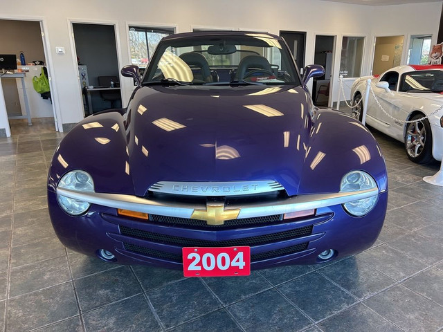  2004 Chevrolet SSR 5.3L, CLEAN CARFAX! in Cars & Trucks in London - Image 4