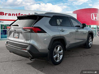 Advertised pricing is based on the purchase being financed through Brantford Honda. Cash prices are... (image 5)