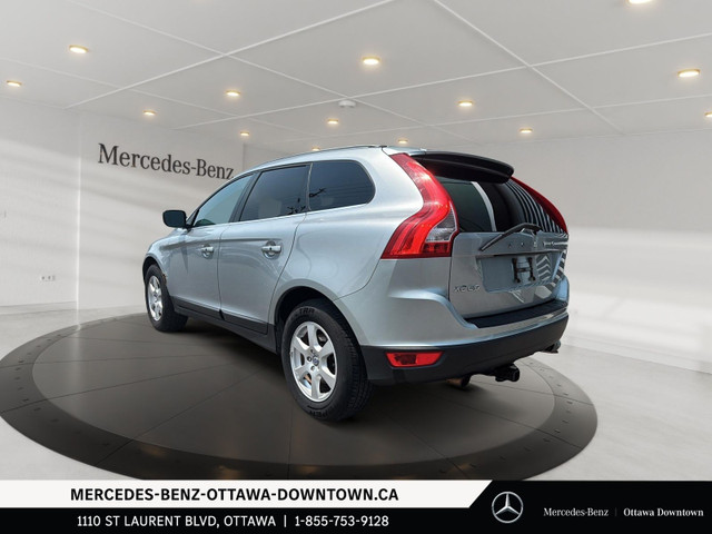 2012 Volvo XC60 3.2 AWD A as is as traded in Cars & Trucks in Ottawa - Image 4