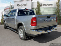 This Ram 1500 boasts a ERG 3.6L Pentastar(TM) VVT V6 w/ eTorque engine powering this Automatic trans... (image 3)