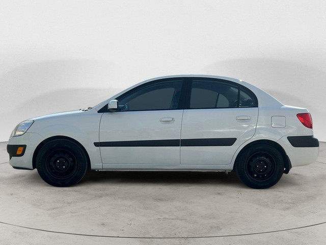 2008 Kia Rio EX | Heated Seats | Power Windows | Fuel Efficient  in Cars & Trucks in Winnipeg - Image 2