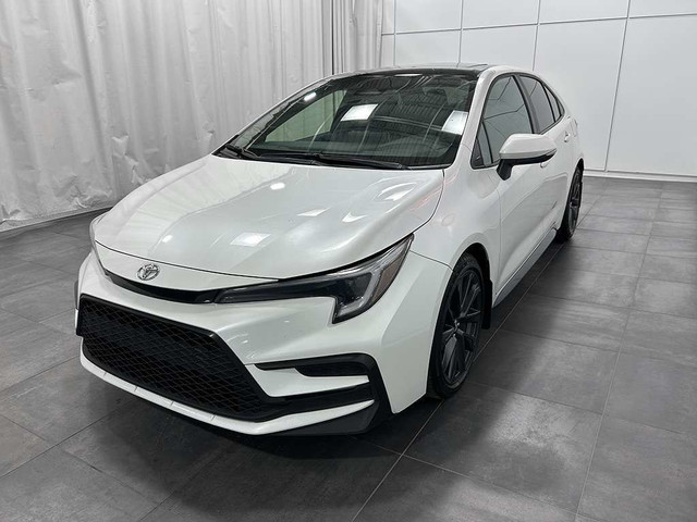 2023 Toyota Corolla XSE - VOLANT CHAUFFANT - INT. CUIR NOIR ET R in Cars & Trucks in Québec City - Image 3