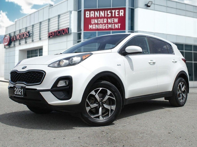 2021 Kia Sportage in Cars & Trucks in Penticton