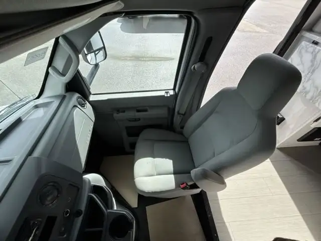 2023 EAST TO WEST Entrada 2200S in RVs & Motorhomes in Red Deer - Image 27