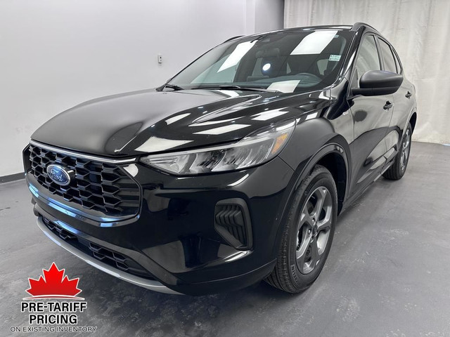 2023 Ford Escape ST-Line ST-Line - AWD - Remote Start - Heate... in Cars & Trucks in Lethbridge