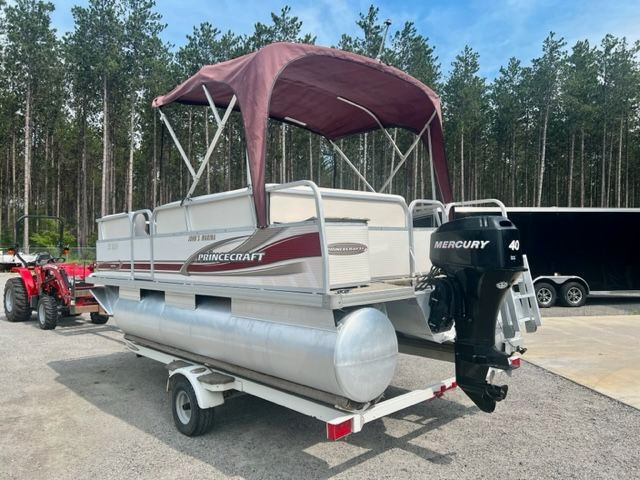 2006 16' Princecraft Pontoon 40HP 4-STROKE EFI in Powerboats & Motorboats in Peterborough - Image 3