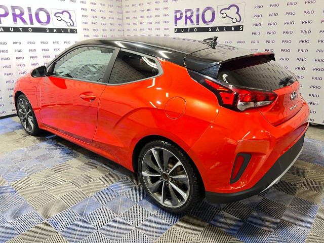 2019 Hyundai Veloster in Cars & Trucks in Ottawa - Image 3