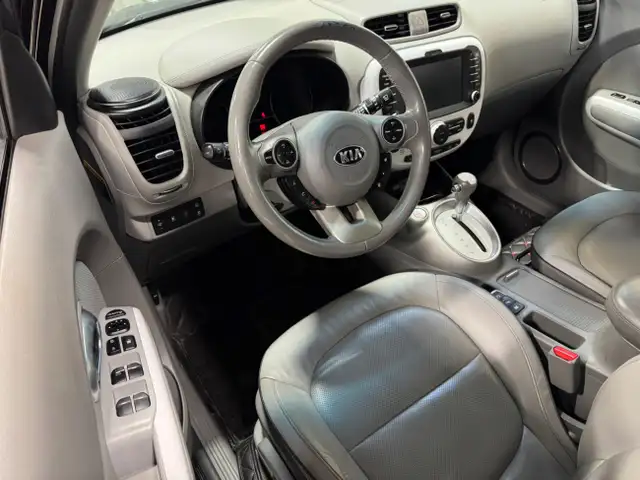 2018 Kia Soul EV LUXURY - BLUETOOTH - NAVI - BACKUP CAMERA - COM in Cars & Trucks in Mississauga / Peel Region - Image 10