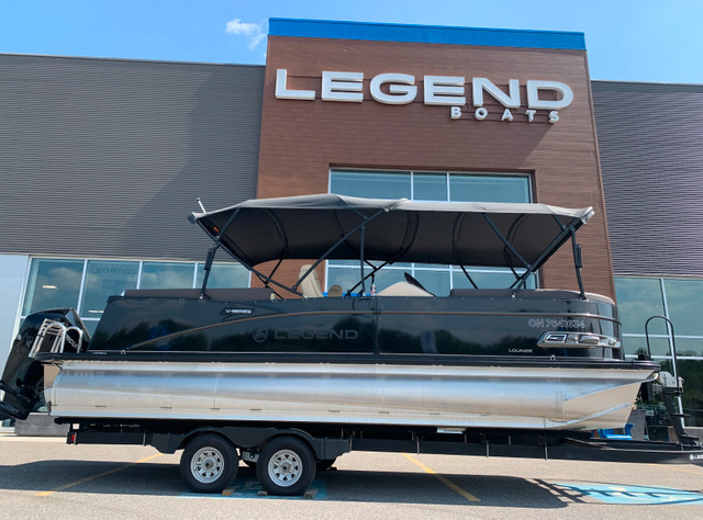2021 Legend V-Series Lounge Sport Pro in Powerboats & Motorboats in Sudbury