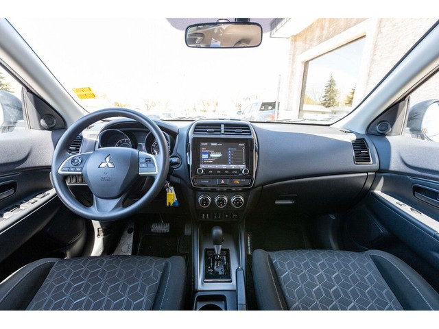 2023 Mitsubishi RVR ES AWD | HEATED SEATS | CARPLAY | CLEAN CARF in Cars & Trucks in Winnipeg - Image 3