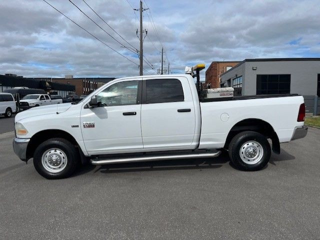 2010 Dodge RAM 2500 SLT 4X4 SHORT BOX **ROOF-TONNEAU-STORAGE BOX in Cars & Trucks in City of Toronto - Image 2