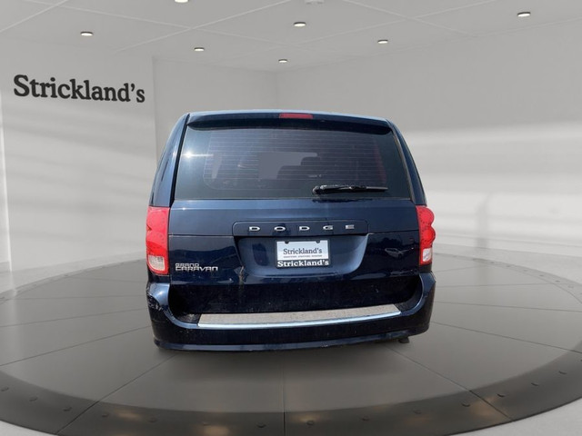 2012 DODGE GRAND CARAVAN CREW in Cars & Trucks in Stratford - Image 4