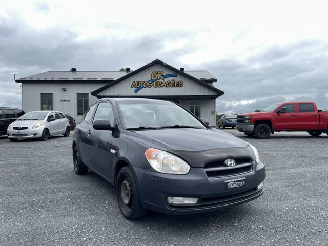 2011 Hyundai Accent L Sport in Cars & Trucks in Sherbrooke