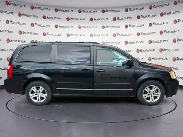 2010 Dodge Grand Caravan 4dr Wgn SE in Cars & Trucks in Calgary - Image 9