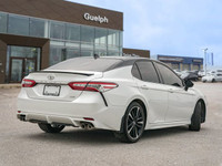 *Leather Seats, Sunroof, Wireless Charging, Premium Audio, Heated Seats! * This handsome Toyota Camr... (image 5)