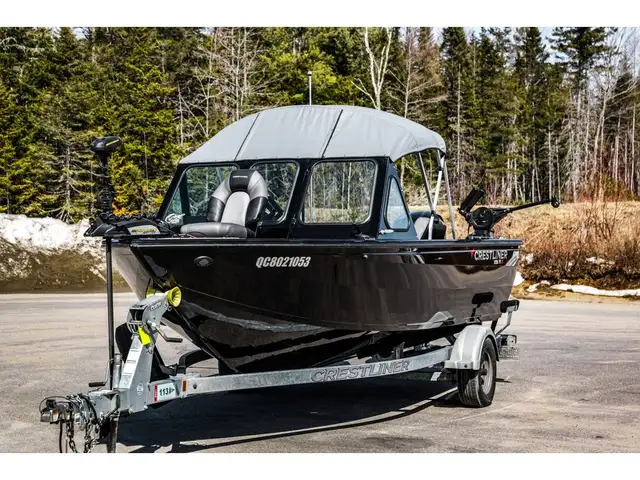 2018 Crestliner COMMANDER 1850 in Powerboats & Motorboats in Québec City - Image 3