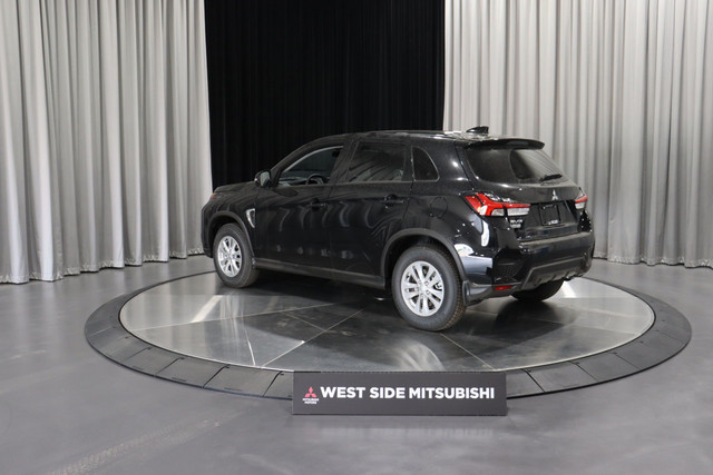 2024 Mitsubishi RVR SE in Cars & Trucks in Edmonton - Image 4
