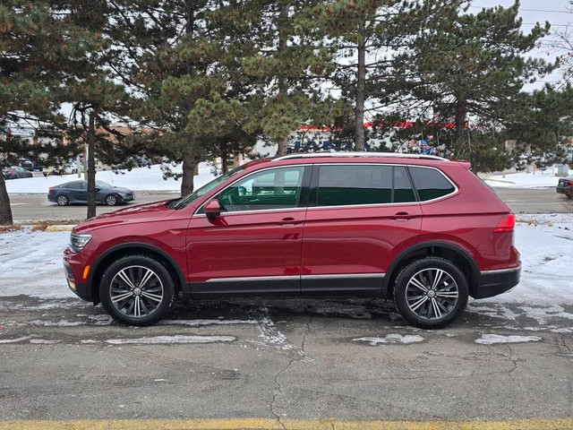 VOLKSWAGEN TIGUAN HIGHLINE | TOP OF THE LINE | AWD | NO ACCIDENT in Cars & Trucks in Mississauga / Peel Region - Image 2