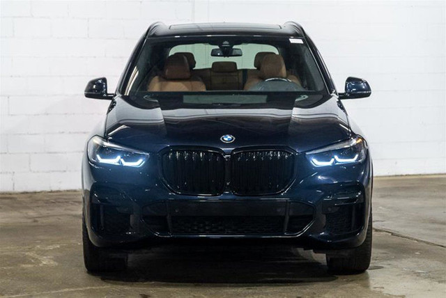 2023 BMW X5 M50i | Premium Essentiel | Accès Confort in Cars & Trucks in City of Montréal - Image 2