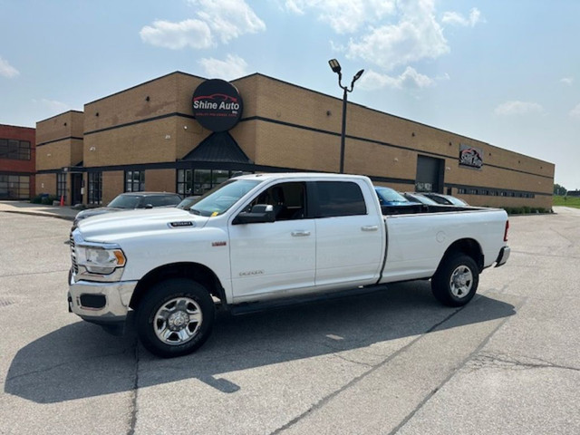 2019 Ram 3500 Big Horn 4x4 Crew Cab 8' Box Crew Cab 6.4L Hemi in Cars & Trucks in Mississauga / Peel Region - Image 2