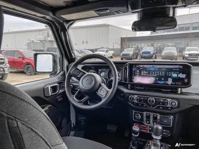2024 Jeep Wrangler Sport | Heated Seats | Remote Start | Tow dans Autos et camions dans Grande Prairie - Image 14
