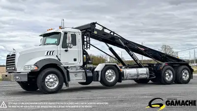 Heavy truck - # STOCK: C-36498 2015 MACK GU813 GRANITE PORTE CONTENEUR ROLL OFF 2015 MACK GU813 GRAN...