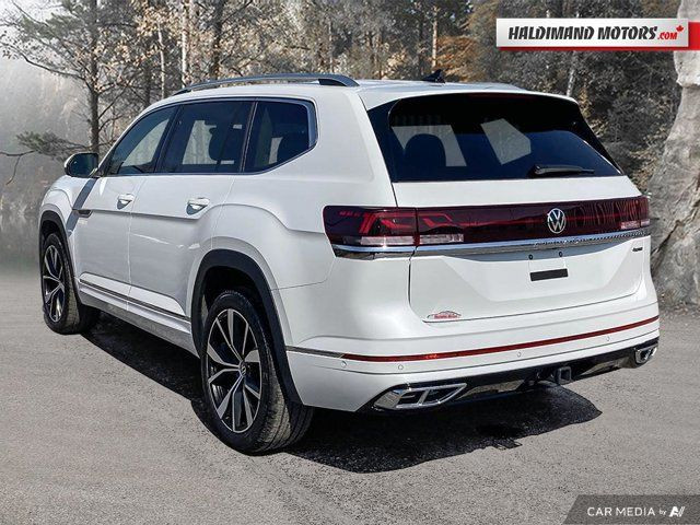 2024 Volkswagen Atlas Execline in Cars & Trucks in Hamilton - Image 3