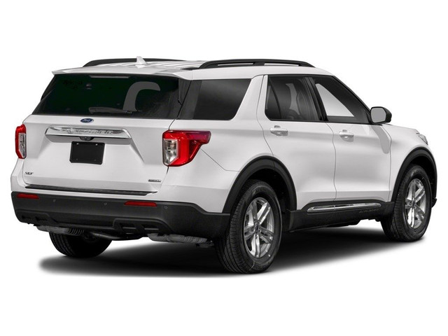 2022 Ford Explorer XLT 4WD in Cars & Trucks in Markham / York Region - Image 2