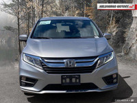 Engine: Gas V-6 3.5L L/100Km City: 12.6 L/100Km Hwy: 8.4 Safety Equipment ABS And Driveline Traction... (image 7)