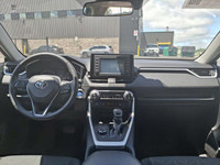 Come see this certified 2020 Toyota RAV4 Hybrid XLE AWD | Sunroof | Heated Seats | Radar Cruise | Bl... (image 4)