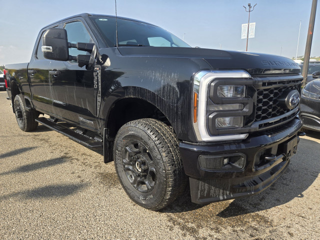 2025 Ford F-350 XL | STX APP PKG | FX4 OFF-ROAD PKG | REAR CAM in Cars & Trucks in Calgary - Image 4