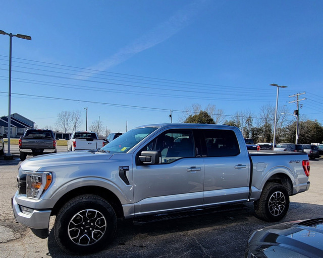2022 Ford F-150 XLT 145 WB in Cars & Trucks in Chatham-Kent - Image 3