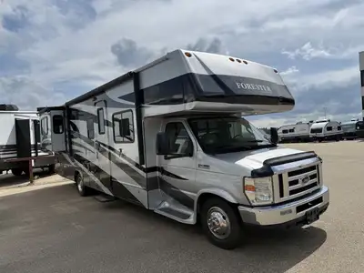 This well-kept 2010 Forest River Forester 3121DS is built on the reliable Ford E‑450 chassis with th...