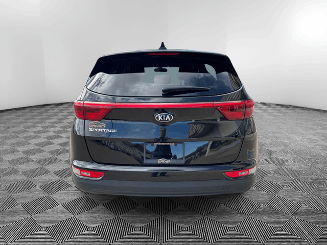 2019 Kia Sportage LX FWD in Cars & Trucks in Medicine Hat - Image 4