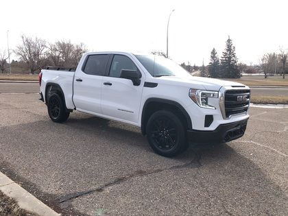 2021 GMC Sierra 1500 BLACKED OUT 20" RIMS, BOX LINER, #176 in Cars & Trucks in Medicine Hat - Image 2