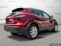 Land a steal on this 2023 Nissan Qashqai before someone else snatches it. Roomy yet easy to maneuver... (image 6)