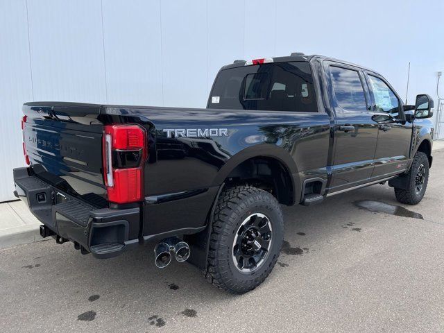2025 Ford Super Duty F-350 SRW Platinum in Cars & Trucks in Strathcona County - Image 4