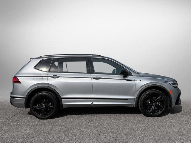 2024 Volkswagen Tiguan Comfortline R-Line Black Edition in Cars & Trucks in Windsor Region - Image 4