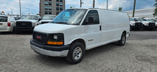 2004 GMC Savana Cargo Van 3500 EXTENDED Full Open cargo space! in Cars & Trucks in Mississauga / Peel Region - Image 3