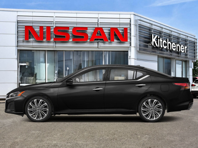 2024 Nissan Altima Platinum in Cars & Trucks in Kitchener / Waterloo