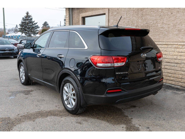  2018 Kia Sorento LX AWD, REVERSE CAMERA, HEATED SEATS, REMOTE S in Cars & Trucks in Winnipeg - Image 3