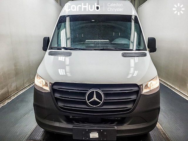 2024 Mercedes-Benz Sprinter Cargo Van 2500 Standard Roof I4 in Cars & Trucks in Mississauga / Peel Region - Image 3