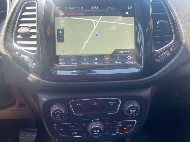 2021 Jeep Compass Altitude 4x4 Nav Leather Back Up Camera in Cars & Trucks in St. Catharines - Image 2