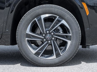 Embrace sophisticated adventure. The 2025 Buick Enclave Sport Touring isn't just an SUV; it's a sanc... (image 3)