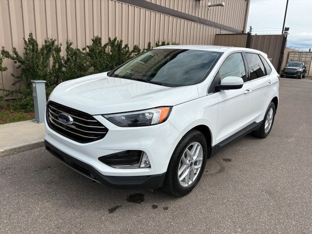 2022 Ford Edge SEL AWD only 23.055km in Cars & Trucks in Calgary - Image 4